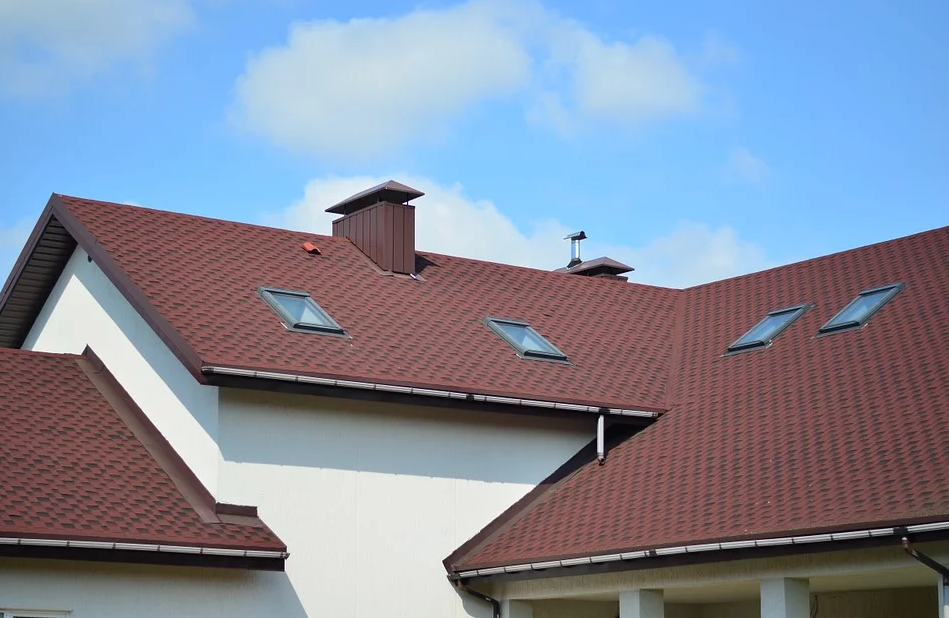 Płyty termoizolacyjne na dach płaski i skośny